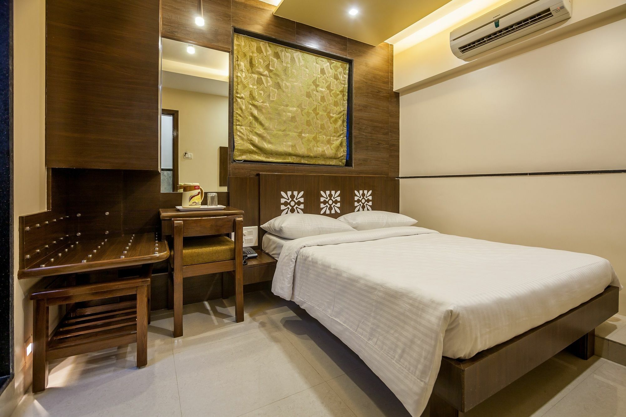 City Guest House - Dadar Mumbai Exteriör bild